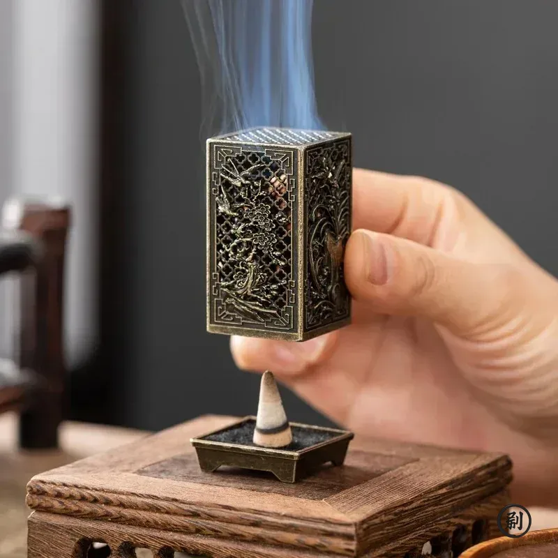 Incense Cone Holder - Quadratischer vertikaler Weihrauchbrenner, kleiner Xiangyun-Legierung, Weihrauchhalter