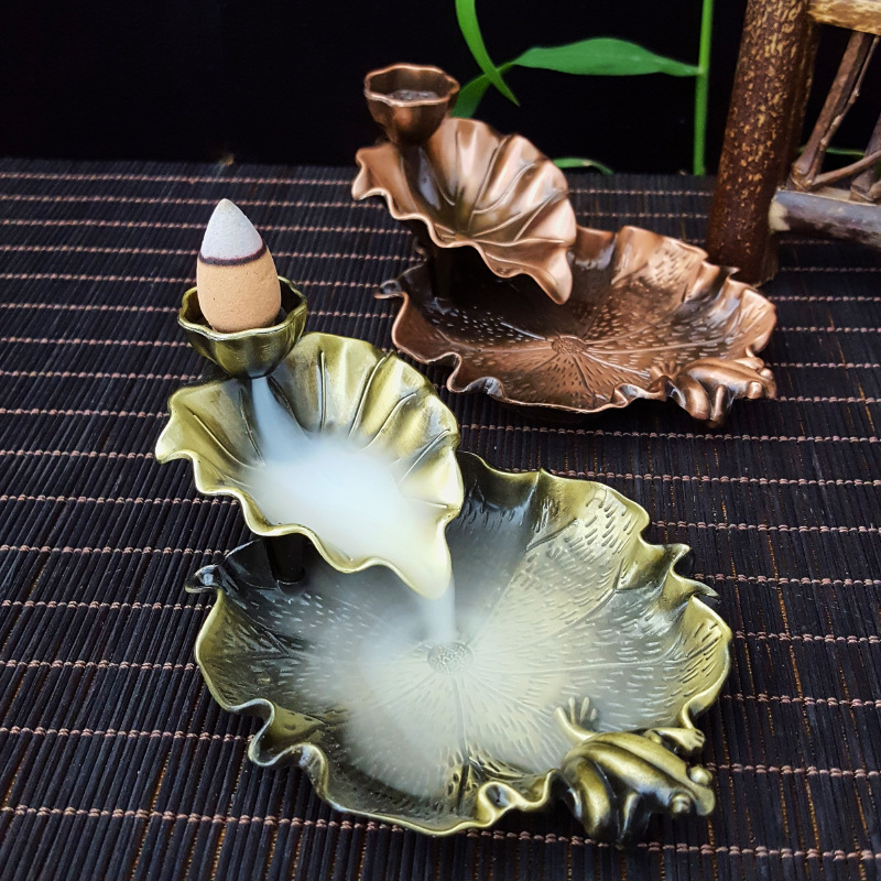 Incense Cone Holder - Großer Metall-Frosch oder Fisch Wasserfall-Räucherstäbchenhalter Zen