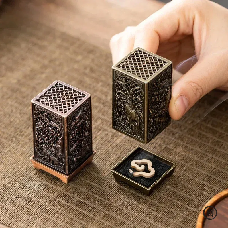 Quadratischer vertikaler Weihr – Incense Cone Holder Bewertung und Preis
